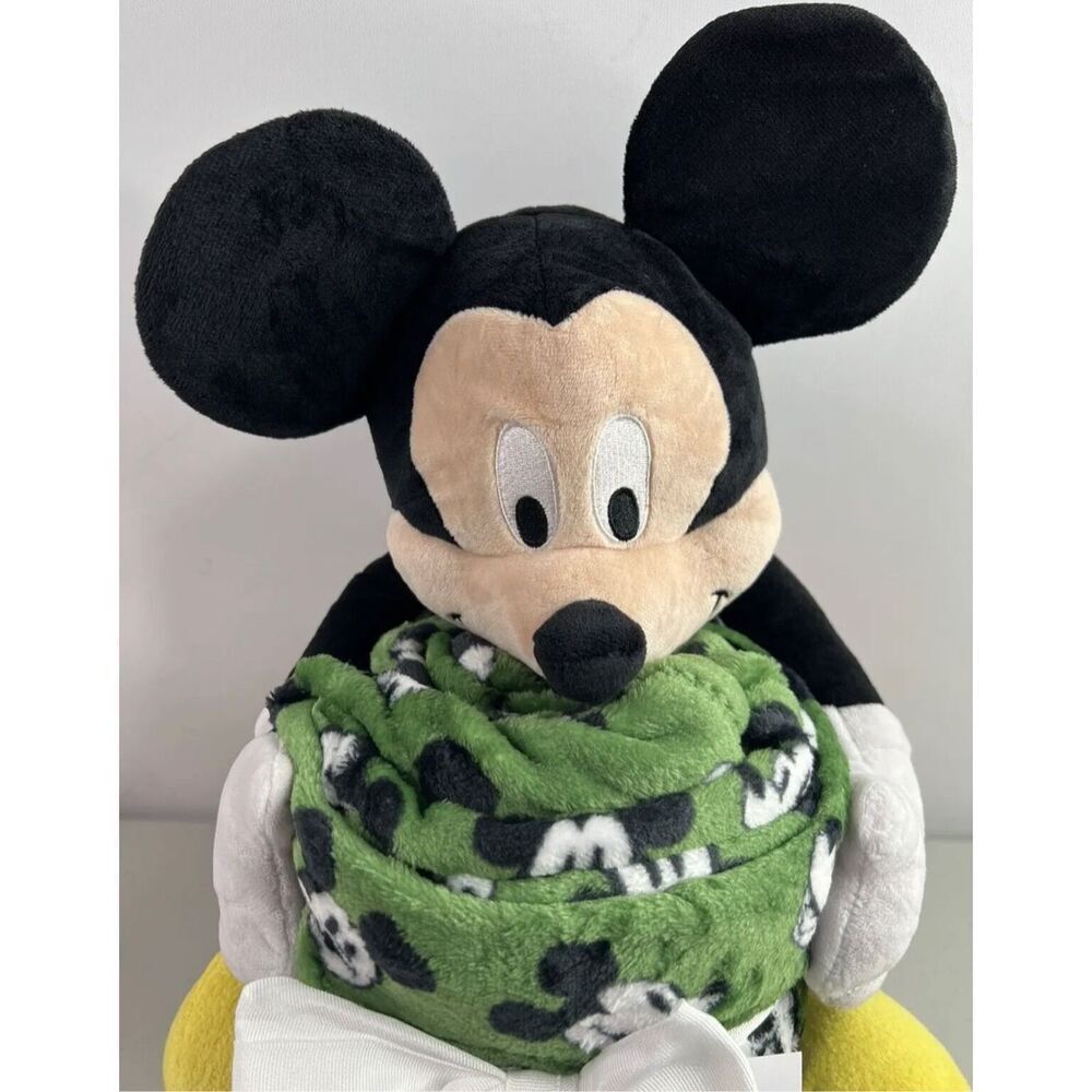 Disney's mickey Mouse Buddy & Throw Set by The Big One Kids NWT - Picture 3 of 8